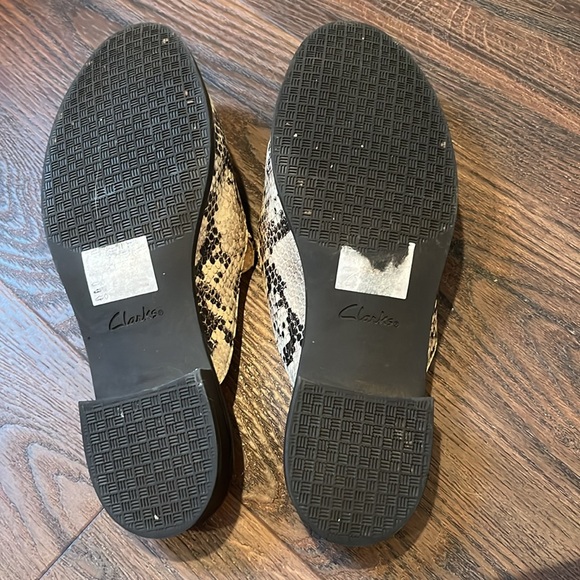 Clark’s shoes size 7.5 - Picture 4 of 4